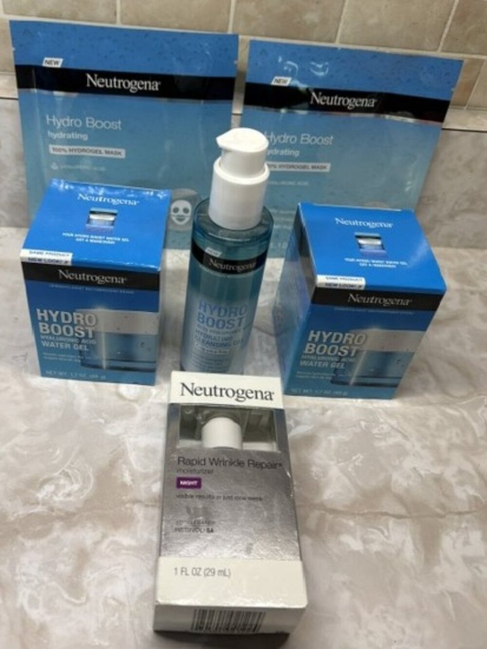 Neutrogena Skin Care Bundle (Hydro Boost)